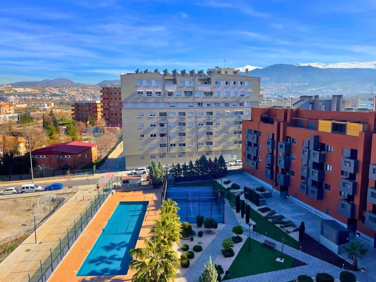 Home4U Apartamento Con Cochera Granada Kültér fotó