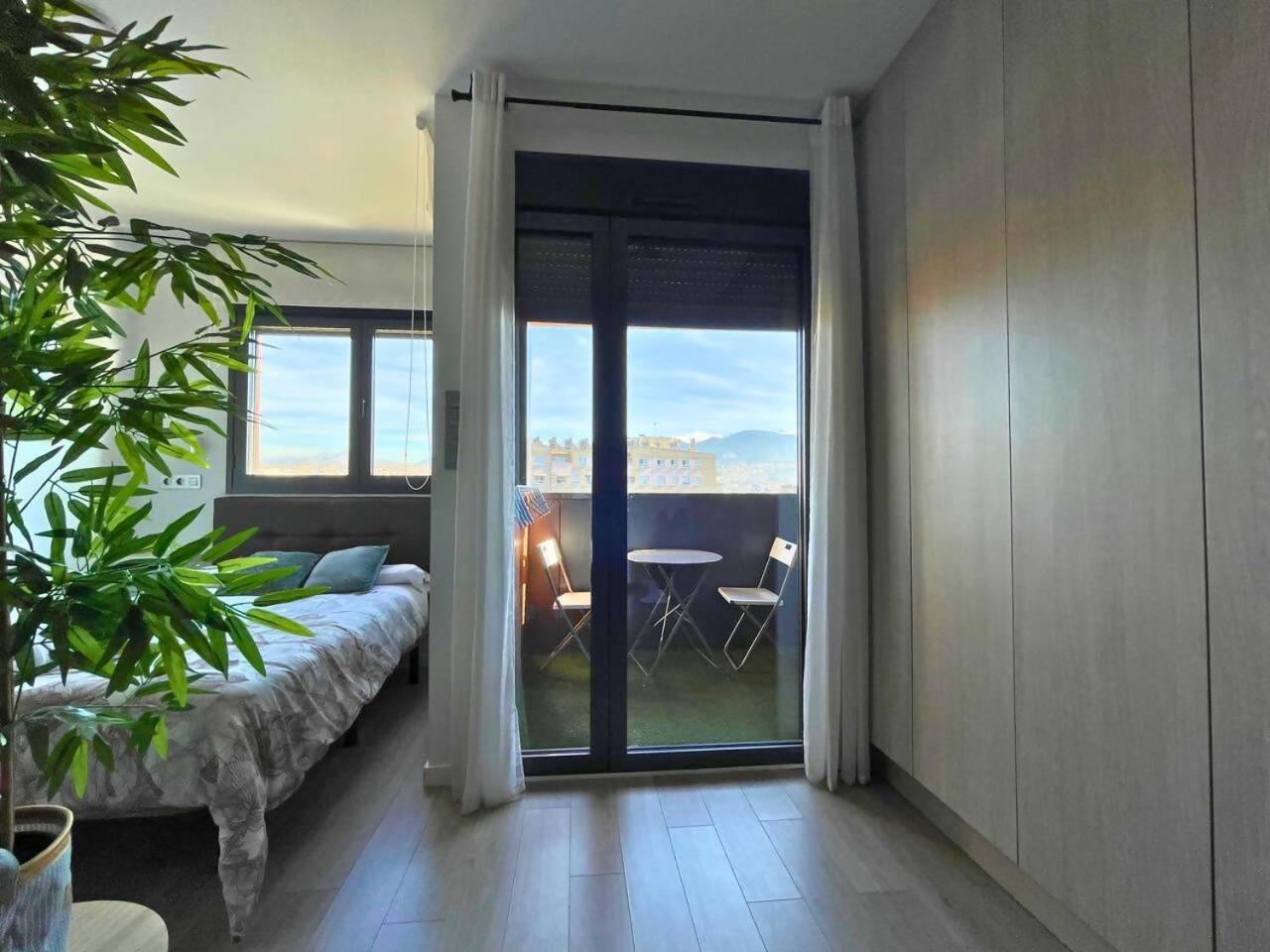 Home4U Apartamento Con Cochera Granada Kültér fotó