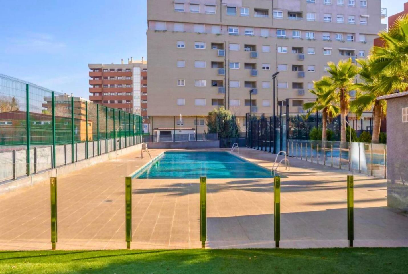 Home4U Apartamento Con Cochera Granada Kültér fotó
