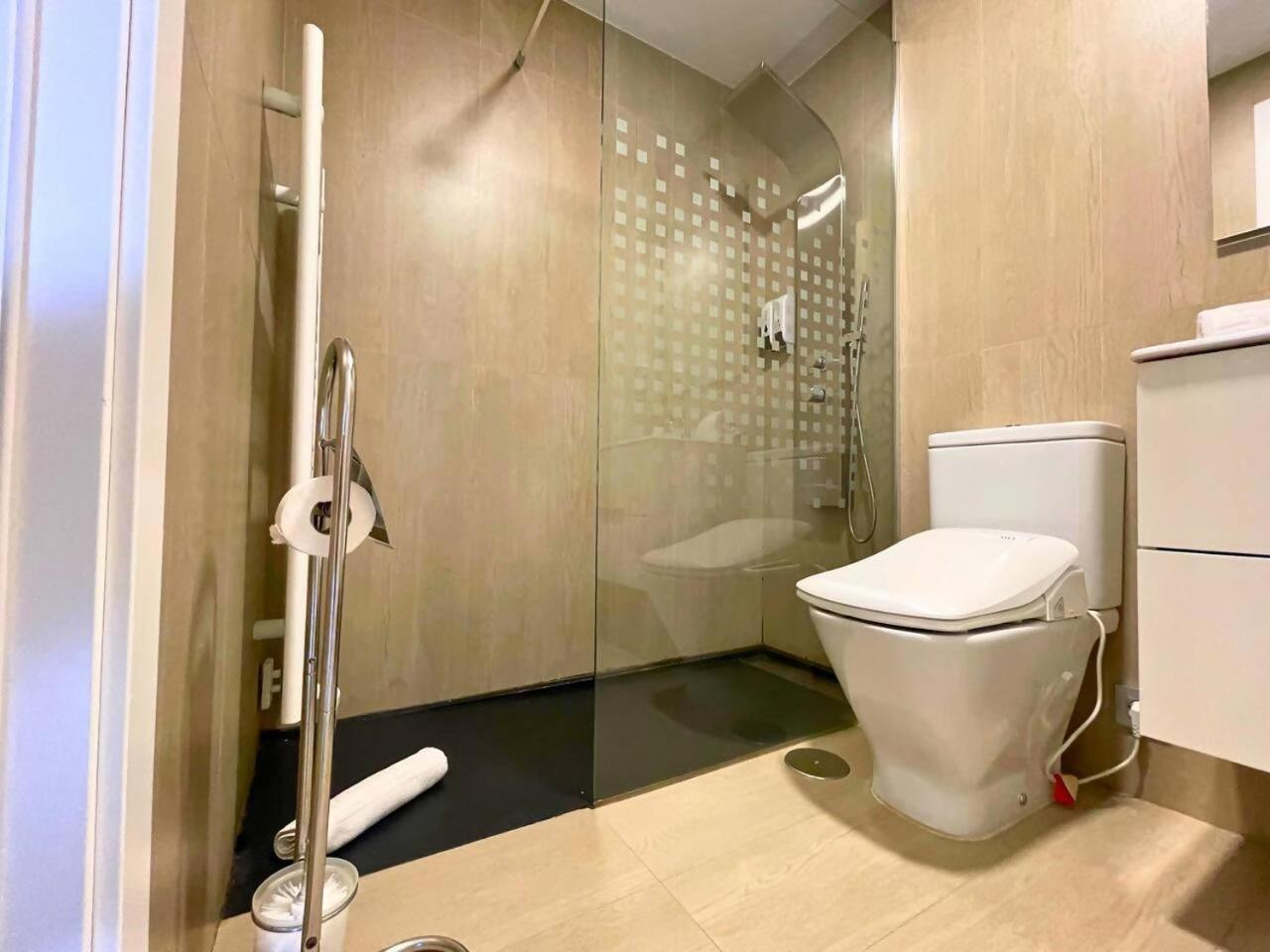 Home4U Apartamento Con Cochera Granada Kültér fotó